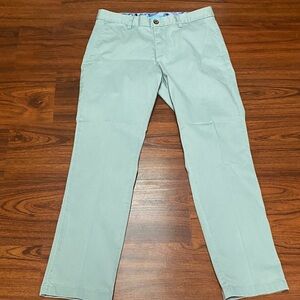 Tommy Bahama Light Green Chinos